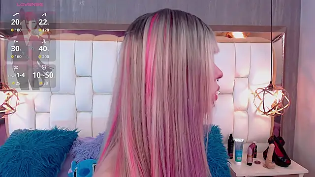 Foxxy Doll online show from 01-13-26, 08:58