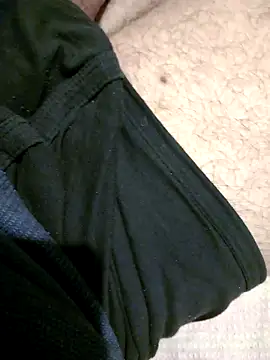 bullut06 online show from 10-19-25, 04:13