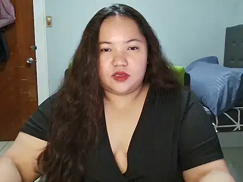 Snapshot of LianaCruzado chatting on 10-26-25, 03:18 LianaCruzado online show from 10-26-25, 03:18