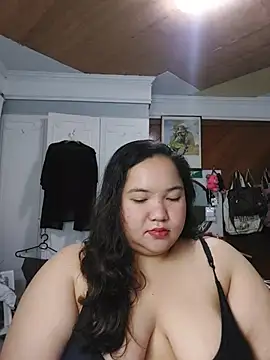 Snapshot of LianaCruzado chatting on 06-23-26, 03:43 LianaCruzado online show from 06-23-26, 03:43