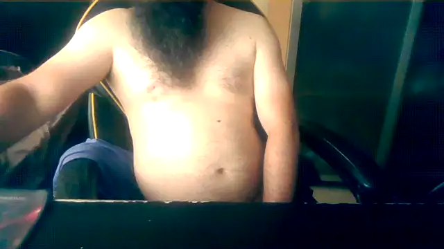 LondonMan1988 online show from 05-04-26, 06:42