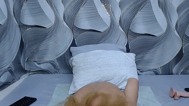 GlowGoddessxx online show from 05-30-26, 08:11