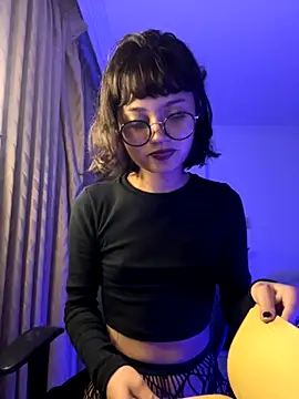 Snapshot of wildflower_sex chatting on 11-17-25, 06:08 wildflower sex online show from 11-17-25, 06:08