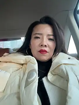 anna yngs online show from 12-16-25, 09:36