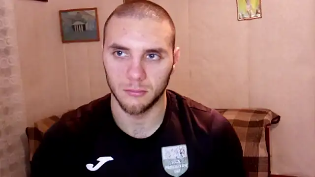 Jordan1Dior online show from 11-11-25, 08:14