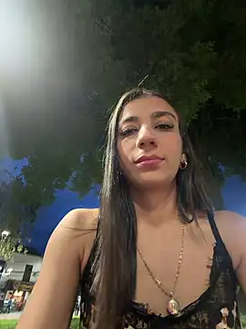 -juicy  online show from 05-12-26, 11:24