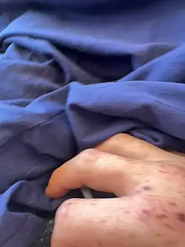 Snapshot of Chris2201hdb chatting on 03-14-26, 06:46 Chris2201hdb online show from 03-14-26, 06:46