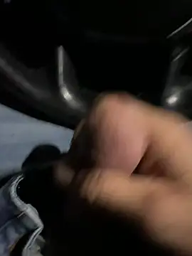 Snapshot of Chris2201hdb chatting on 03-15-26, 10:32 Chris2201hdb online show from 03-15-26, 10:32