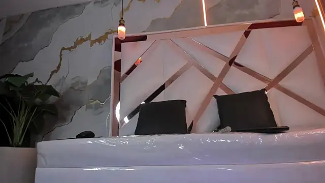 Anxelica Macondo  online show from 10-28-25, 01:58