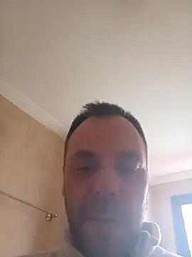 manchego85 online show from 02-17-26, 03:51