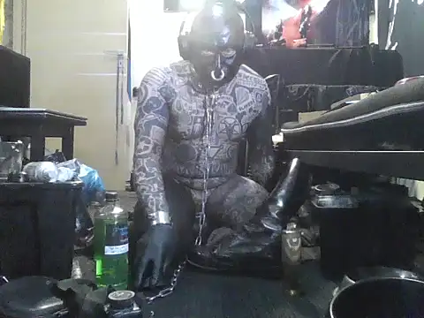 Snapshot of object857 chatting on 01-17-26, 03:17 object857 online show from 01-17-26, 03:17