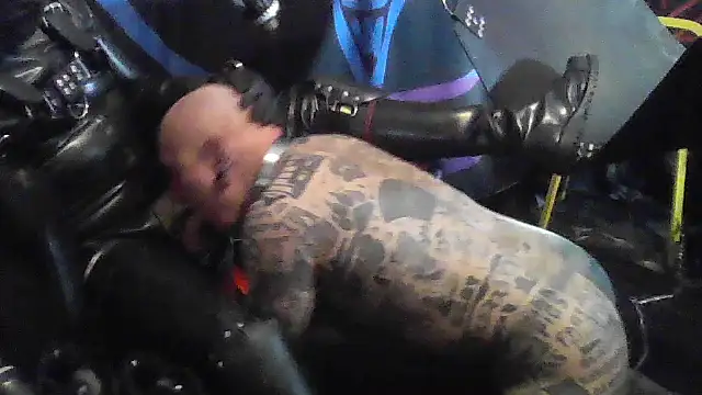 Snapshot of object857 chatting on 02-01-26, 03:32 object857 online show from 02-01-26, 03:32