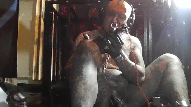 Snapshot of object857 chatting on 02-06-26, 11:08 object857 online show from 02-06-26, 11:08