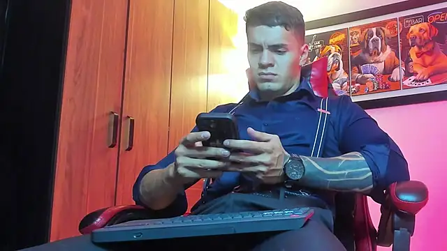 ALPHA DOMINUS  online show from 12-17-25, 04:18