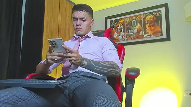 ALPHA DOMINUS  online show from 03-06-26, 04:09