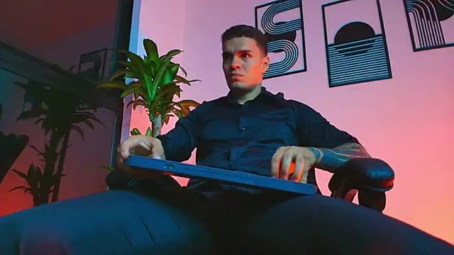 ALPHA DOMINUS  online show from 03-25-26, 03:45