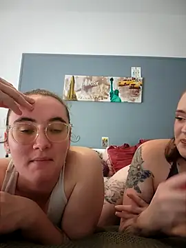 AndHerXO online show from 02-05-26, 12:54