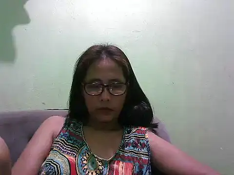 Snapshot of HotLadyPinay32 chatting on 07-07-26, 08:18 HotLadyPinay32 online show from 07-07-26, 08:18