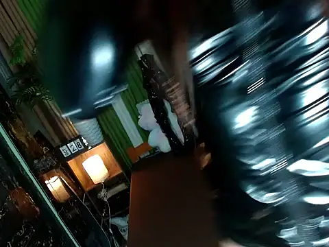 kendallxsubhunter online show from 10-28-25, 11:03