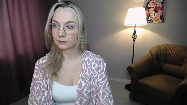 Ava Elior online show from 02-27-26, 11:10