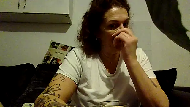 RubyyRosee online show from 02-17-26, 06:21