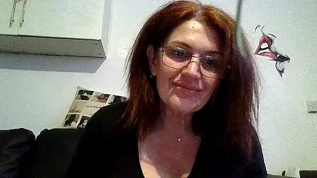 RubyyRosee online show from 05-13-26, 05:27