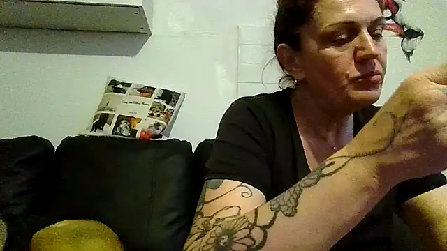 RubyyRosee online show from 05-23-26, 06:56