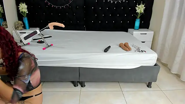 Lisa sweetas online show from 10-22-25, 07:35