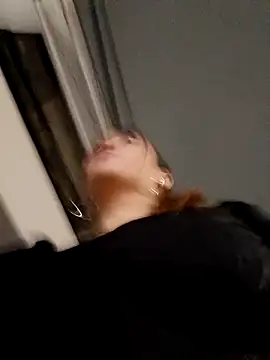 miss berlyn online show from 11-04-25, 12:21