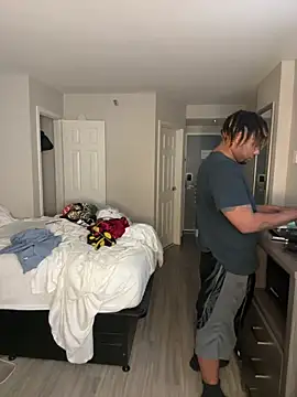 BigMfLuther online show from 12-22-25, 05:15