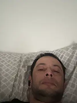 Carlosmauricio123 online show from 02-09-26, 08:35