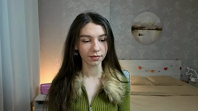 KellyShines online show from 12-17-25, 02:23