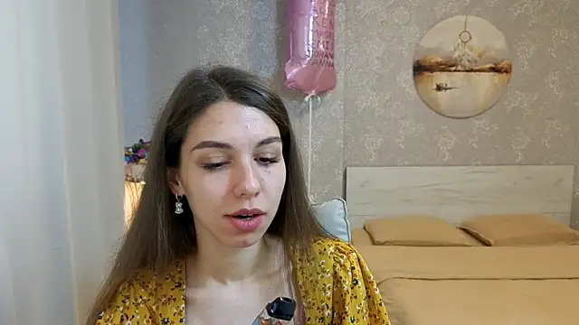 Snapshot of KellyShines chatting on 06-24-26, 10:14 KellyShines online show from 06-24-26, 10:14