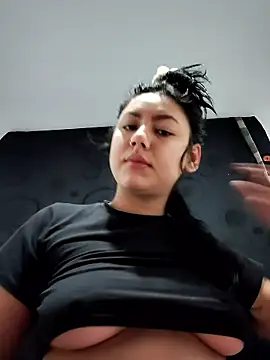 Megara 25 online show from 01-12-26, 02:33