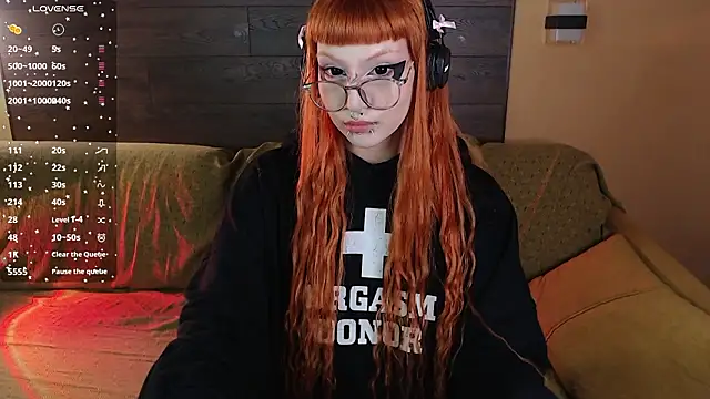 mia  yui online show from 03-15-26, 10:49