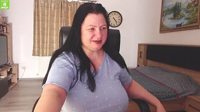 KendraSecrets online show from 11-30-25, 01:26