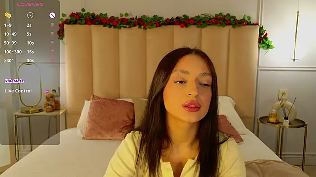 AdoraCortes online show from 02-03-26, 05:16