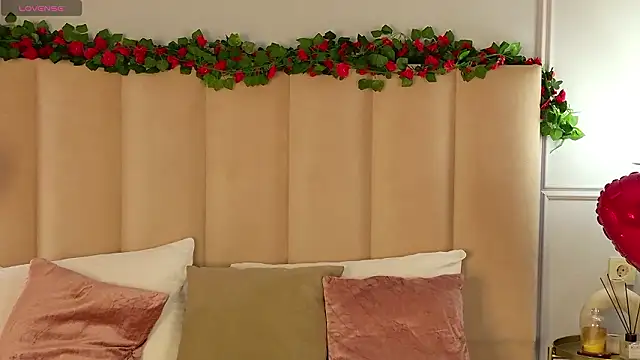 AdoraCortes online show from 02-10-26, 05:11