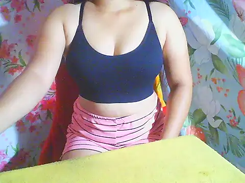 Katie Winslet online show from 02-19-26, 12:17