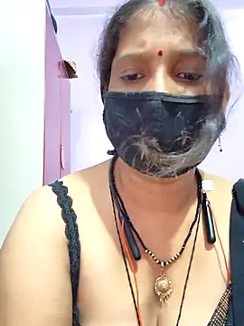 Snapshot of Sonalihot_ chatting on 07-11-26, 07:27 Sonalihot online show from 07-11-26, 07:27