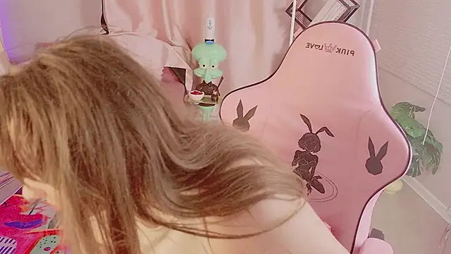 Moon  Bunny online show from 06-30-26, 03:35