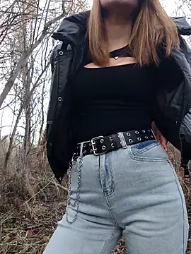 YOOUR EVAA online show from 11-15-25, 10:56