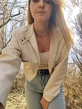 YOOUR EVAA online show from 04-03-26, 08:45