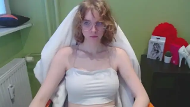 juicyPenny online show from 12-03-25, 08:00