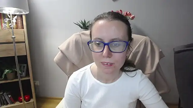 Snapshot of sweetxLizzy chatting on 04-29-26, 04:49 sweetxLizzy online show from 04-29-26, 04:49