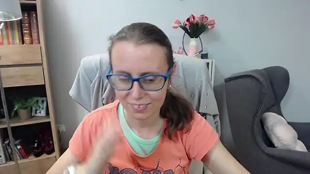 Snapshot of sweetxLizzy chatting on 06-03-26, 04:37 sweetxLizzy online show from 06-03-26, 04:37