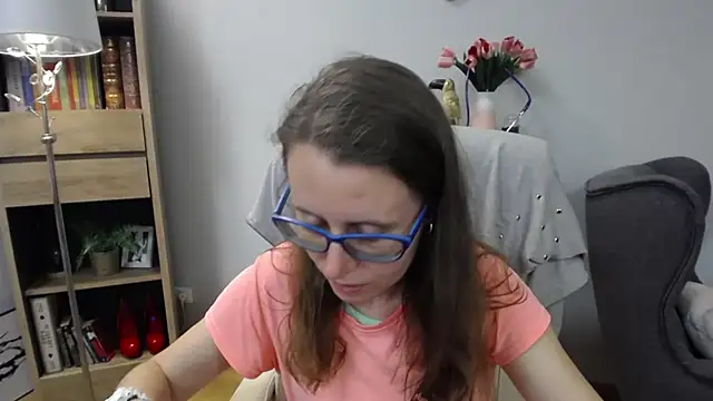 Snapshot of sweetxLizzy chatting on 06-08-26, 04:35 sweetxLizzy online show from 06-08-26, 04:35