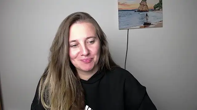 Snapshot of Darklure_ chatting on 10-09-25, 02:15 Darklure online show from 10-09-25, 02:15