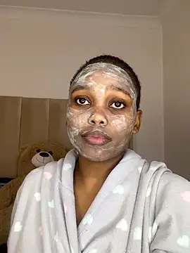 Abby 108 online show from 11-25-25, 09:53