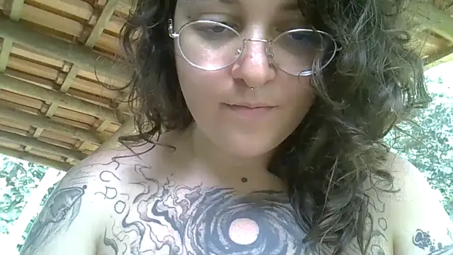 Blue Liz online show from 12-03-25, 02:59